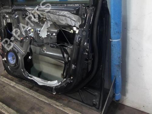 Right front door KIA SORENTO I (JC) 2.5 CRDi 4WD | BP20354933C3 
