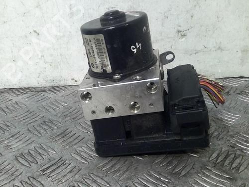 Used ABS pump BMW 1 (E81) 118 d (143 hp) 20357161