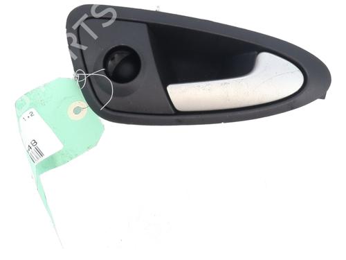 Høyre foran invendig håndtak SEAT IBIZA IV (6J5, 6P1) 1.2 TDI (75 hp) 32383471