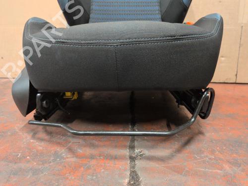 Used Right front seat Right front seat 36791779 36791779