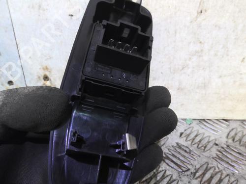 Left front window switch PEUGEOT 208 I (CA_, CC_) 1.0 VTi | BP20353889I27 