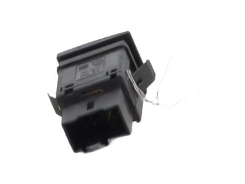 Used Warning switch Warning switch VW POLO IV (9N_, 9A_) 1.9 TDI (101 hp) 27508309 27508309
