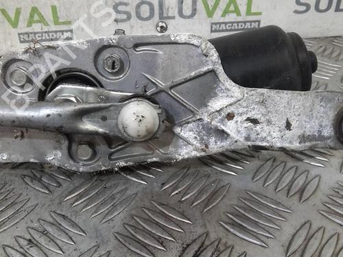 Used Front wiper motor MAZDA 2 (DE_, DH_) 1.4 MZR-CD (68 hp) 20358022
