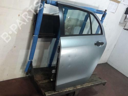 Used Left rear door TOYOTA YARIS (_P9_) 1.4 D-4D (NLP90_, NLP90R) (90 hp) 20353621