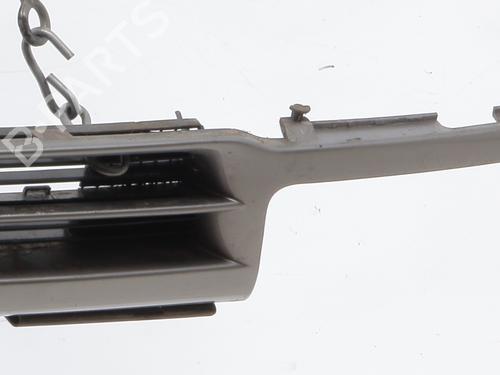 Used Grille Grille OPEL ASTRA F Hatchback (T92) 1.7 TDS (F08, M08, F68, M68) (82 hp) 34172946 34172946