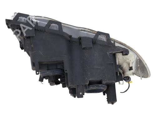 Left headlight BMW 3 (E46) 320 d | BP26606653C28 