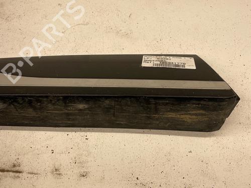 door-moulding-trim-renault-clio-iv-bh_-2012-2013-2014-2015-2016-2017-2018-2019-2020-2021-36314383 main image