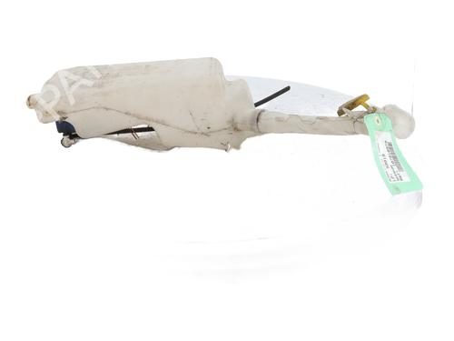 Used Windscreen washer tank RENAULT CLIO III (BR0/1, CR0/1) 1.2 16V (BR02, BR0J, BR11, CR02, CR0J, CR11) (75 hp) 27304845