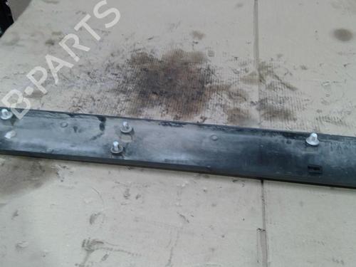 door-moulding-trim-peugeot-partner-mpv-5_-g_-1996-31376613 main image