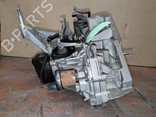Gearbox RENAULT TWINGO III (BCM_, BCA_) 1.0 SCe 65 (BCMJ) | BP37743441M3 - Image 2