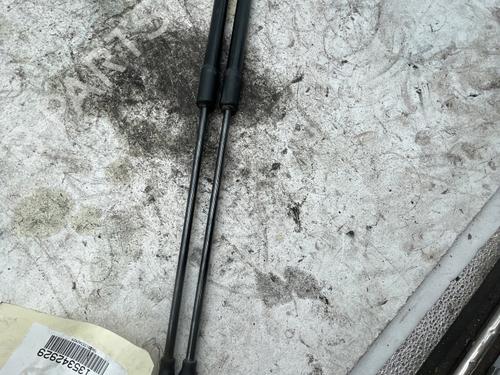 Tailgate lift support RENAULT 5 E-Tech 150 | BP40467159C138 - Image 2