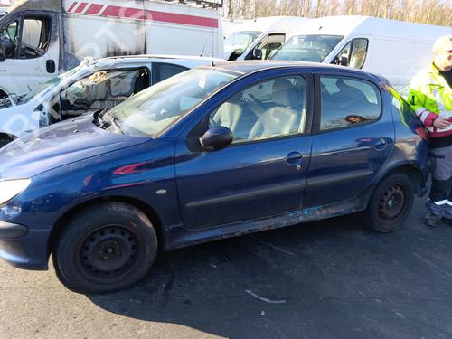 Used Parts PEUGEOT 206 Hatchback (2A/C)  1.1 i  4472935