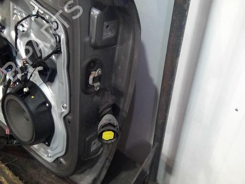 Used Left front door Left front door 20360368 20360368