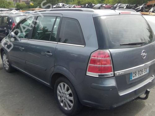 Left mirror OPEL ZAFIRA / ZAFIRA FAMILY B (A05) 1.9 CDTI (M75) | BP22003191C26 