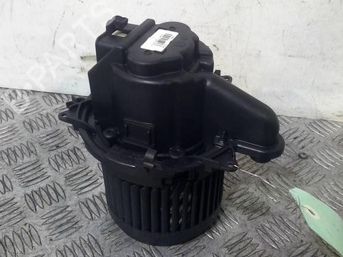 Heater blower motor RENAULT CLIO IV (BH_) 1.5 dCi 90 | BP20357462M62 