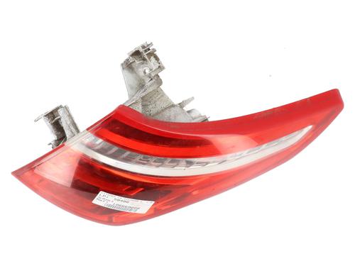 Used Right taillight Right taillight 27161665 27161665