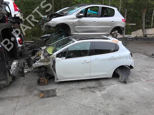 Right front window switch PEUGEOT 208 I (CA_, CC_) 1.2 VTI 82 | BP29143363I26 