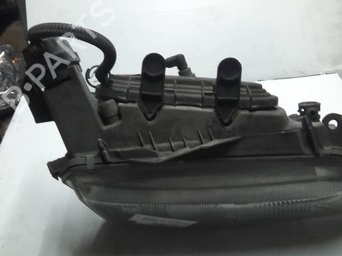 Right headlight RENAULT ESPACE III (JE0_) 2.2 12V TD (JE0E, JE0H, JE0P) | BP25276107C29 