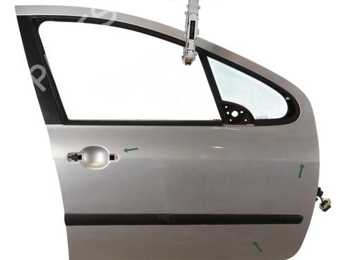 Used Right front door Right front door 24918103 24918103
