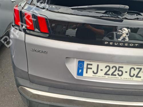 Right front window switch PEUGEOT 3008 II SUV (MC_, MR_, MJ_, M4_) 1.5 BlueHDi 130 | BP32200026I26 