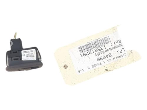 Used Right rear window switch Right rear window switch CITROËN C5 II (RC_) 1.6 HDi (RC8HZB) (109 hp) 40613688 40613688