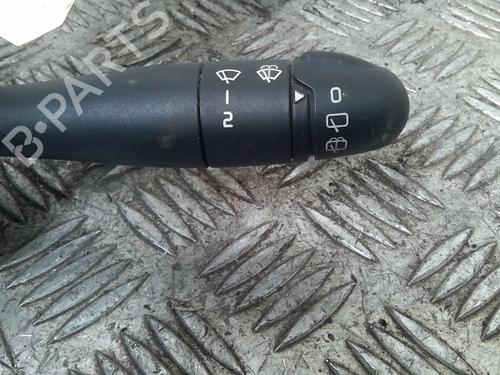 Used Steering column stalk RENAULT CLIO II (BB_, CB_) 1.2 (BB0A, BB0F, BB10, BB1K, BB28, BB2D, BB2H, CB0A,... (58 hp) 20359974