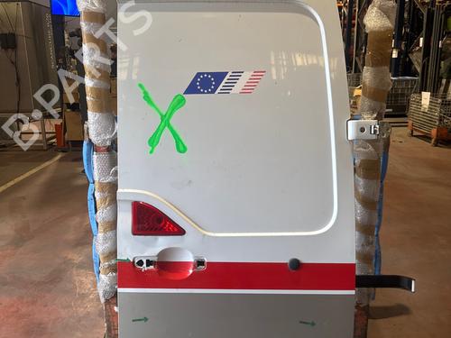 right-tailgate-renault-master-iii-van-fv-2010-38167473 main image
