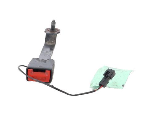 Engate do cinto RENAULT CLIO III (BR0/1, CR0/1) 1.5 dCi (C/BR0G, C/BR1G) (68 hp) 33004575