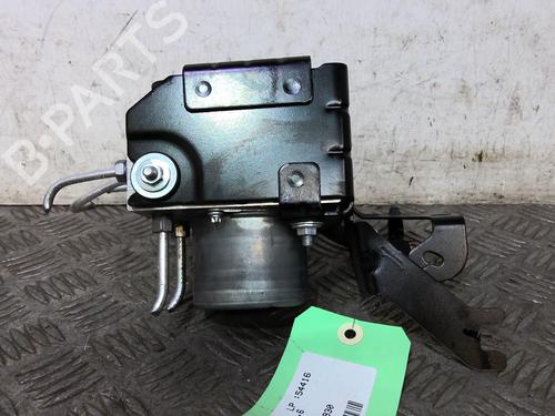 Used ABS pump ABS pump RENAULT CLIO V (B7_) 1.0 SCe 65 (B7MG) (67 hp) 20366248 20366248