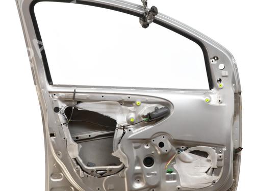 Left front door PEUGEOT 107 (PM_, PN_) 1.0 | BP28372892C2