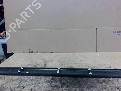 door-moulding-trim-peugeot-partner-mpv-5_-g_-1996-29318847 main image