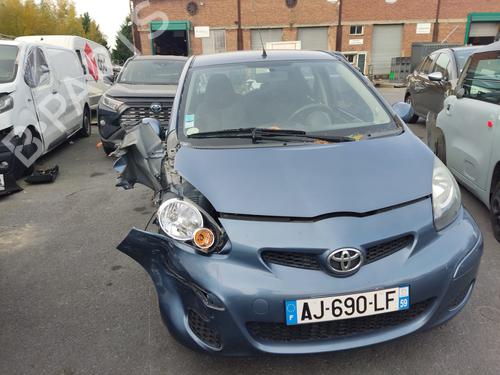 Left headlight TOYOTA AYGO (_B1_) 1.0 (KGB10_, KGB10R) | BP31961564C28