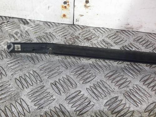 Used Rear right door window Rear right door window 20357448 20357448