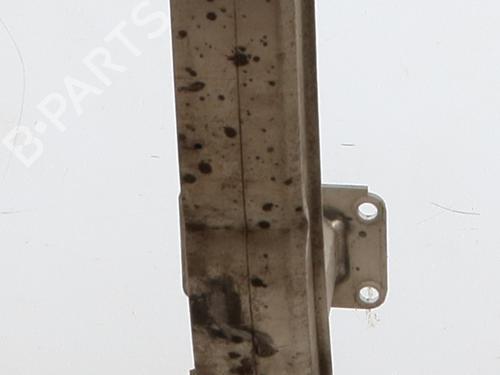 Used Front bumper reinforcement Front bumper reinforcement 31878768 31878768
