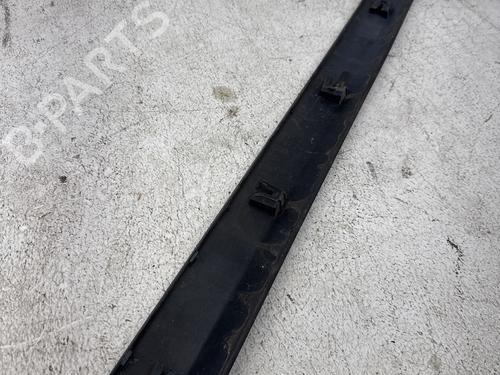 door-moulding-trim-peugeot-308-i-4a_-4c_-2007-2008-2009-2010-2011-2012-2013-2014-2015-2016-36423565 main image