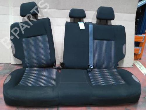 rear-seat-peugeot-208-i-ca_-cc_-2012-2013-2014-2015-2016-2017-2018-2019-2020-2021-32316996 main image