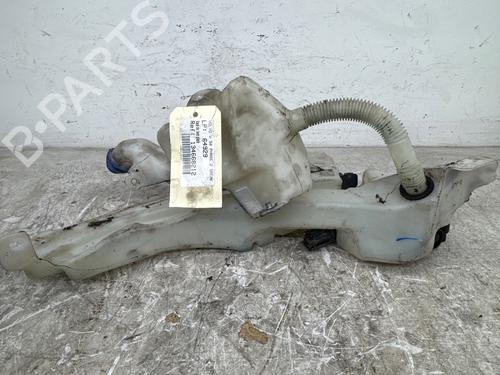 Used Windscreen washer tank Windscreen washer tank VOLVO V50 (545) 1.6 D (110 hp) 40173189 40173189