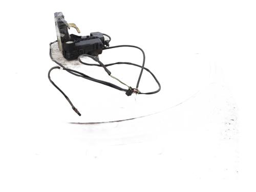 Front left lock MERCEDES-BENZ C-CLASS (W203) C 220 CDI (203.008) | BP25603669C98 