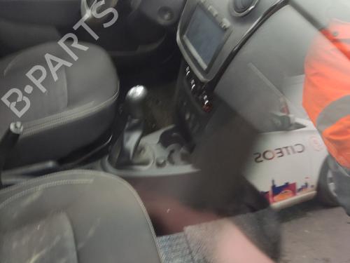 Front left exterior door handle DACIA SANDERO II TCe 90 (B8M1, B8MA, B8AC) | BP32098791C128 