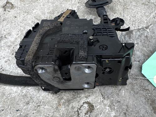 Used Rear left lock Rear left lock 37867689 37867689