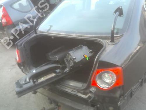 Front wiper motor VW PASSAT B6 (3C2) 2.0 TDI 16V | BP24531350M29 - Image 19