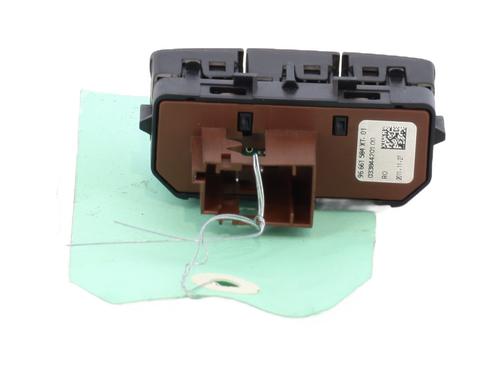 Used Switch Switch PEUGEOT 508 I (8D_) 2.0 HDi (140 hp) 29341872 29341872