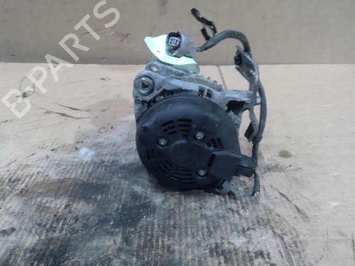 Used Alternator Alternator TOYOTA YARIS (_P9_) 1.4 D-4D (NLP90_, NLP90R) (90 hp) 30690655 30690655