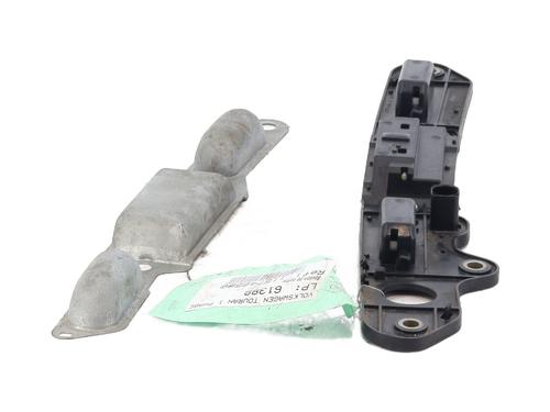 Used Switch VW TOURAN (1T1, 1T2) 2.0 TDI (136 hp) 31604131