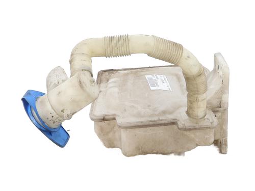 Used Windscreen washer tank VW GOLF PLUS V (5M1, 521) 1.9 TDI (105 hp) 25603678
