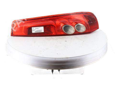 Used Right taillight FORD FIESTA V (JH_, JD_) 1.4 TDCi (68 hp) 28080220