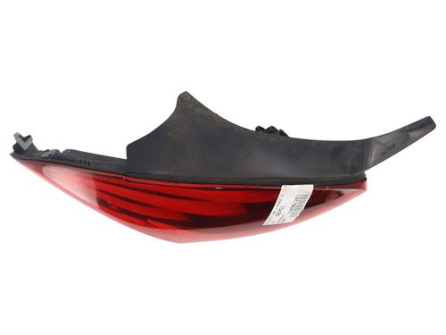 Left taillight PEUGEOT 208 I (CA_, CC_) 1.2 VTI 82 | BP32275587C34