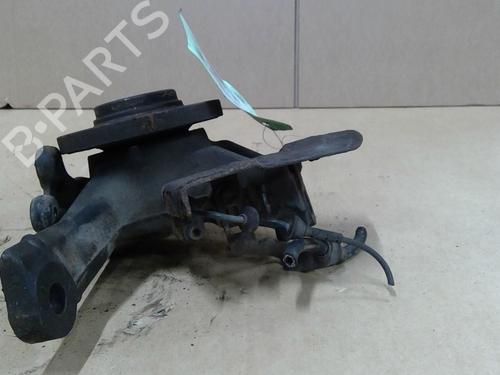 Used Left front steering knuckle PEUGEOT 407 (6D_) 1.6 HDi 110 (6D9HZC, 6D9HYC) (109 hp) 29273597