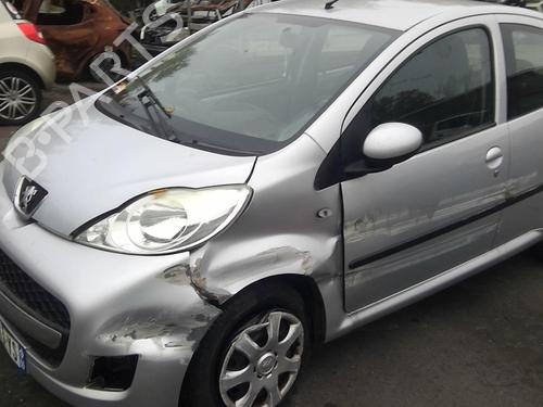 Left taillight PEUGEOT 107 (PM_, PN_) 1.0 | BP20356047C34 