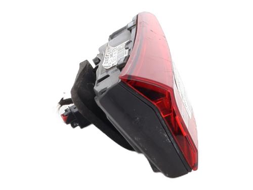 Used Right tailgate light Right tailgate light VW POLO VI (AW1, BZ1, AE1) 1.0 TSI (110 hp) 33472727 33472727